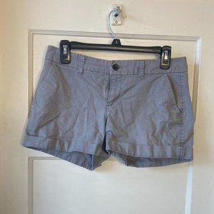 Gray Old Navy shorts